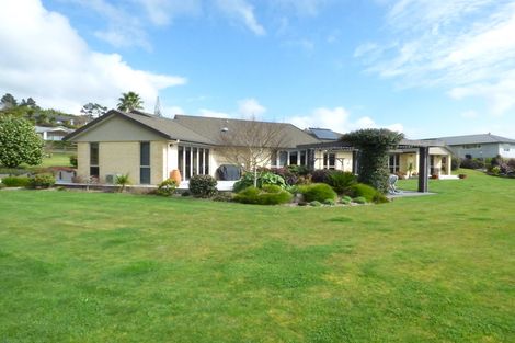 Photo of property in 11 Riverbank Drive, Kerikeri, 0230
