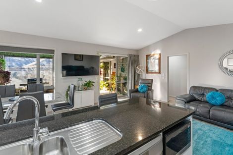 Photo of property in 135 Victory Drive, Wharewaka, Taupo, 3330