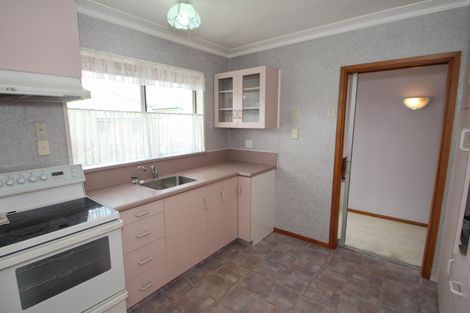Photo of property in 27 Towey Street, Holmes Hill, Oamaru, 9401