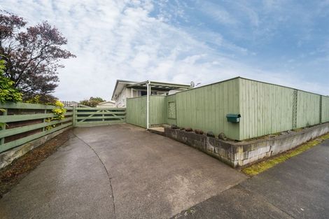 Photo of property in 6 Karamea Crescent, Kelvin Grove, Palmerston North, 4414