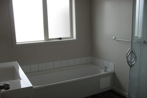 Photo of property in 202 Ballintoy Park Drive, Welcome Bay, Tauranga, 3175