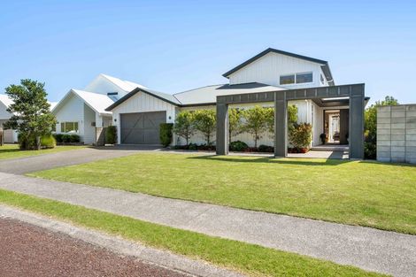 Photo of property in 308 Waterways Parade, Pauanui, Hikuai, 3579