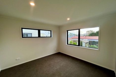 Photo of property in 25 Derby Street, Westport, 7825