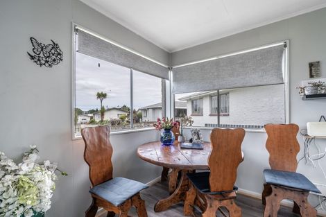 Photo of property in 27 Iona Place, Strathern, Invercargill, 9812