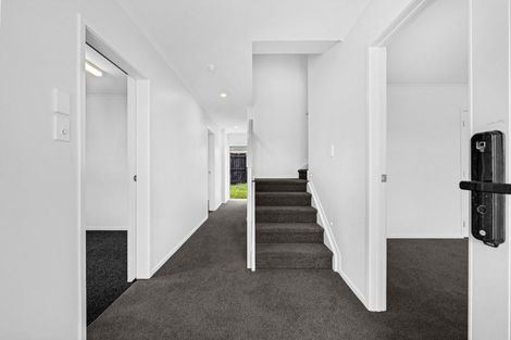 Photo of property in 5 Frank Evans Place, Henderson, Auckland, 0610