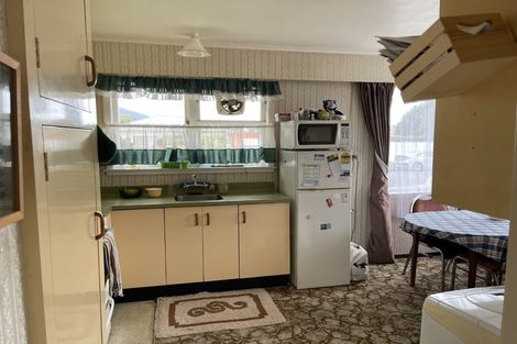 Photo of property in 9a Lincoln Avenue, Epuni, Lower Hutt, 5011