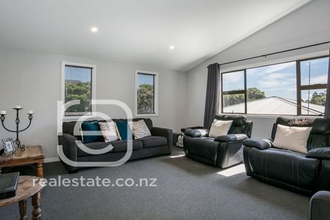 Photo of property in 75 Milton Road, Bluff Hill, Napier, 4110