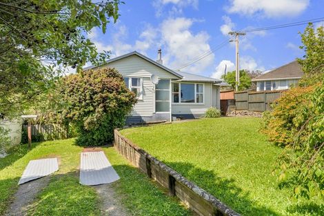 Photo of property in 9 Massey Street, Tawa, Wellington, 5028