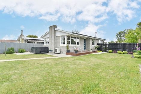 Photo of property in 24 Charles Street, Rangiora, 7400