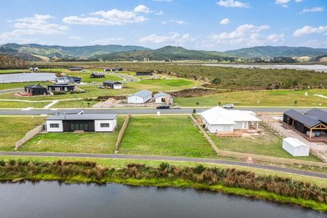 Photo of property in 208 Hamiora Street, Matarangi, 3592