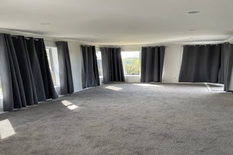 Photo of property in 1/4 Pemberton Avenue, Bayview, Auckland, 0629