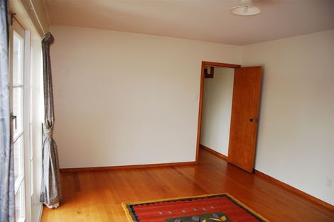 Photo of property in 74 Kervil Avenue, Te Atatu Peninsula, Auckland, 0610