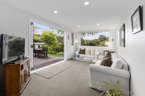 Photo of property in 142 Kahu Road, Paremata, Porirua, 5024