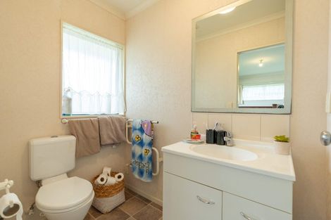 Photo of property in 29 Parnell Heights Drive, Kelvin Grove, Palmerston North, 4414