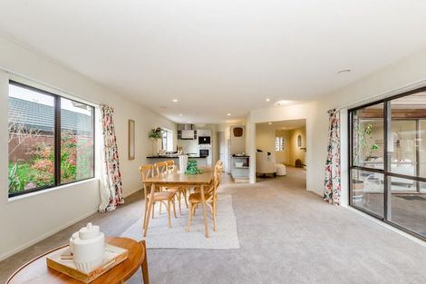Photo of property in 12 Fox Place, Cloverlea, Palmerston North, 4412