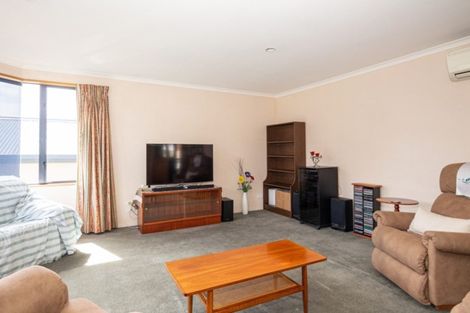 Photo of property in 2/59 Orbell Street, Highfield, Timaru, 7910