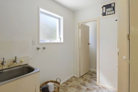 Photo of property in 18 Bayview Place, Cass Bay, Lyttelton, 8082