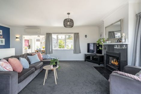Photo of property in 1/39 Belmont Terrace, Milford, Auckland, 0620