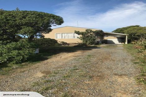 Photo of property in 38 Kahukura Avenue, Waitarere Beach, Levin, 5510