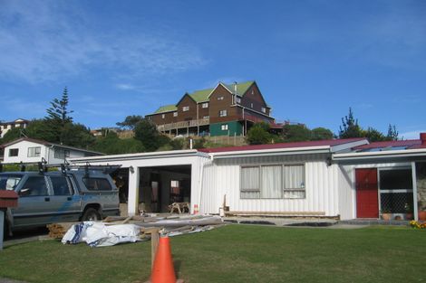 Photo of property in 4 Yarrow Place, Papakowhai, Porirua, 5024