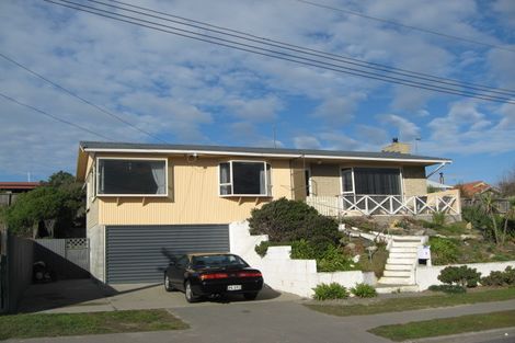 Photo of property in 5 Bellamy Avenue, New Brighton, Christchurch, 8061