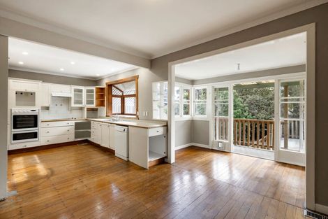 Photo of property in 128 River Road, Hamilton East, Hamilton, 3216