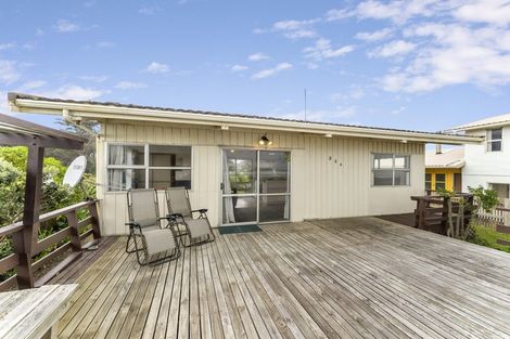 Photo of property in 224 Marine Parade, Otaki Beach, Otaki, 5512