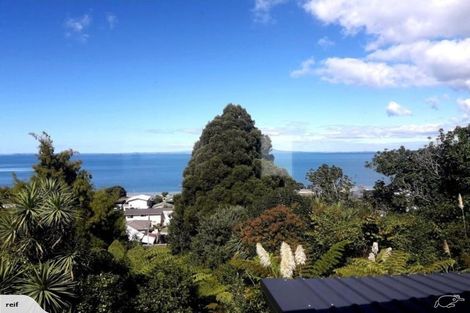 Photo of property in 30c Wade River Road, Stanmore Bay, Whangaparaoa, 0932