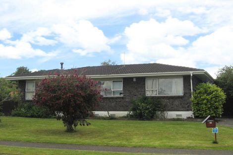Photo of property in 30 John Walker Drive, Manurewa, Auckland, 2102