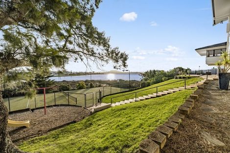 Photo of property in 38 Venus Place, Half Moon Bay, Auckland, 2012