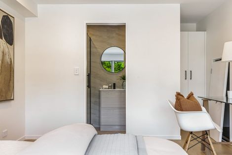 Photo of property in 35 Lawson Creek Street, Massey, Auckland, 0614