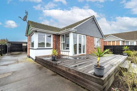 Photo of property in 90 Baynes Street, Burwood, Christchurch, 8083