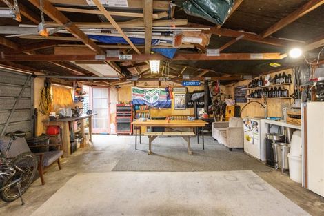 Photo of property in 207 Caroline Place, Mayfair, Hastings, 4122