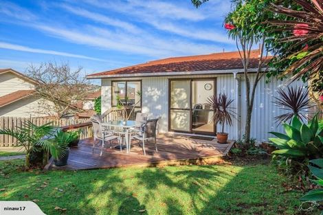 Photo of property in 74 Stanaway Street, Hillcrest, Auckland, 0627