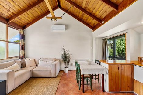 Photo of property in 206 Knight Street, Hastings, 4122