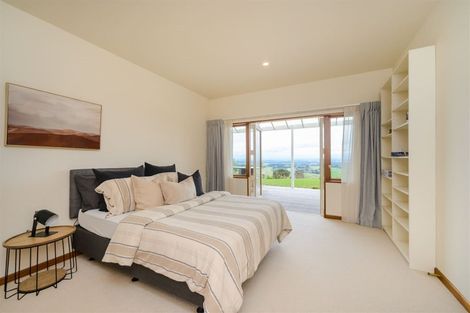 Photo of property in 333 Ngahere Park Road, Turitea, Palmerston North, 4472