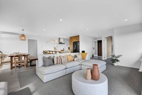 Photo of property in 62 Aratapu Street, Waitara, 4320