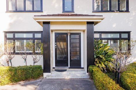 Photo of property in 70 Heretaunga Street, Palmerston North, 4414