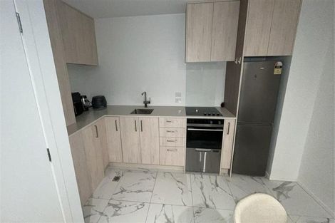 Photo of property in 86b Vodanovich Road, Te Atatu South, Auckland, 0610