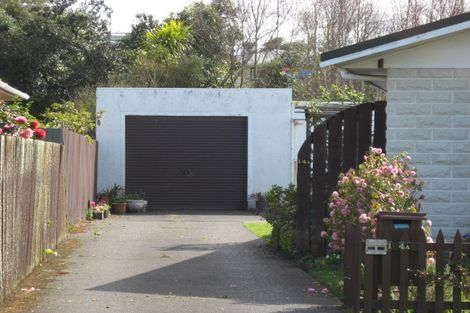 Photo of property in 14a Nikau Street, Tawhero, Whanganui, 4501