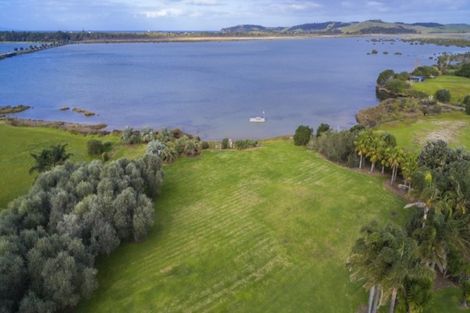 Photo of property in 324 Omaha Flats Road, Tawharanui Peninsula, Warkworth, 0986