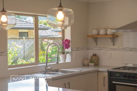 Photo of property in 8 Beechwood Way, Te Marua, Upper Hutt, 5018