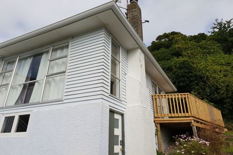 Photo of property in 60 The Drive, Tawa, Wellington, 5028