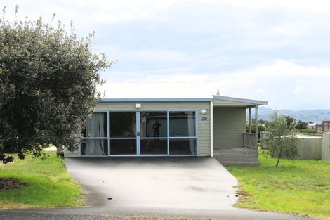 Photo of property in 29 Meiklejohn Way, Omaha, 0986