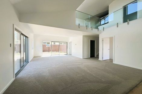 Photo of property in 16 Martin Street, Palmerston North, 4414