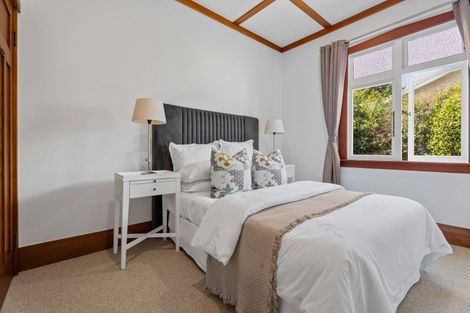 Photo of property in 1/118 Wheturangi Road, Greenlane, Auckland, 1051