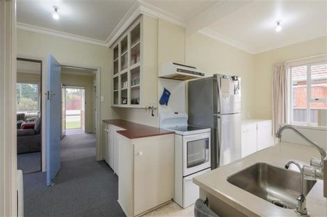 Photo of property in 27 Isadore Road, Saint Clair, Dunedin, 9012