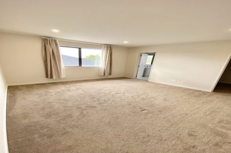 Photo of property in 42 Cirrus Way, Ranui, Auckland, 0612