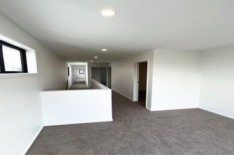 Photo of property in 11 Aramata Road, Papakura, 2110