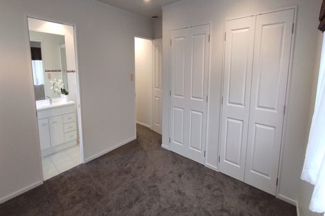 Photo of property in 16a Gills Avenue, Papakura, 2110